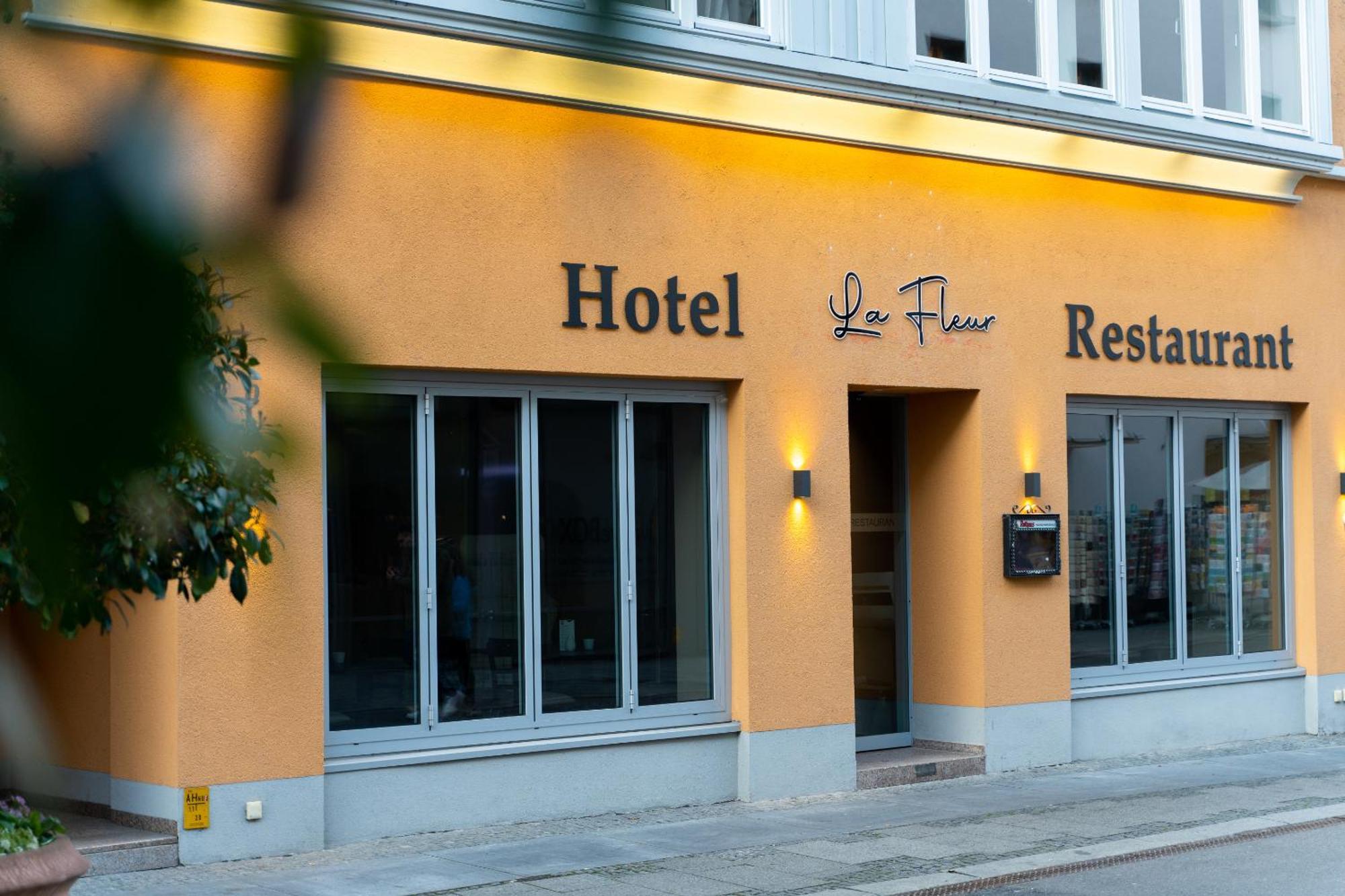 Hotel La Fleur Uberlingen Buitenkant foto